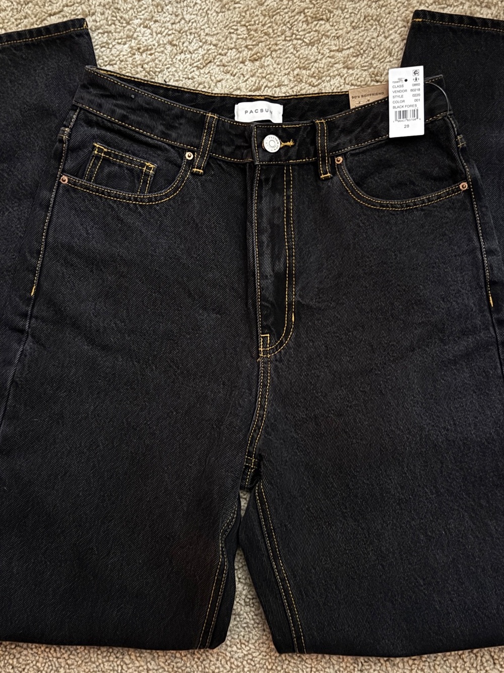PacSun Women’s Black Straight Fit Jeans